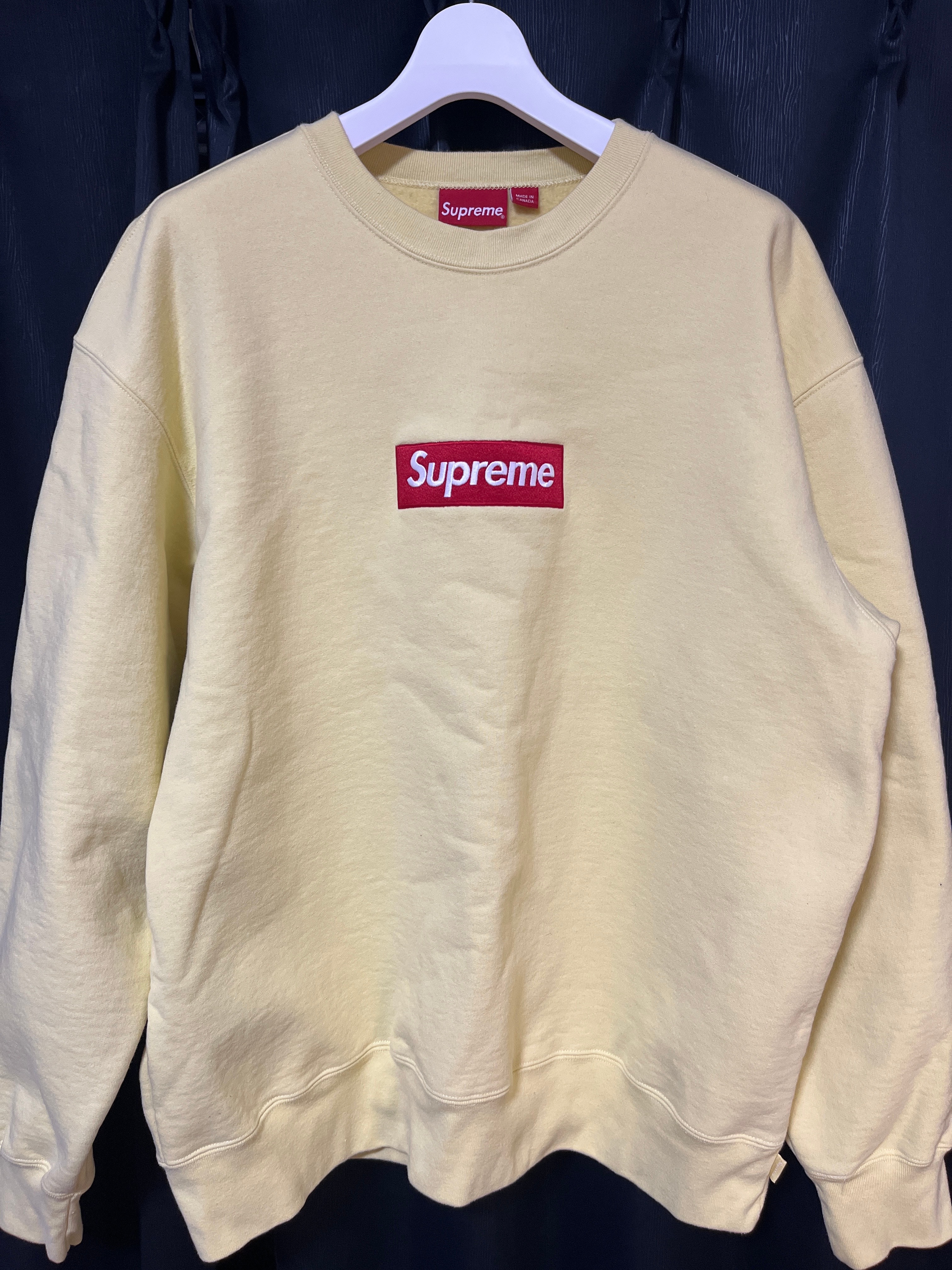 Supreme Box Logo Crewneck "Pale Yellow" (22FW)