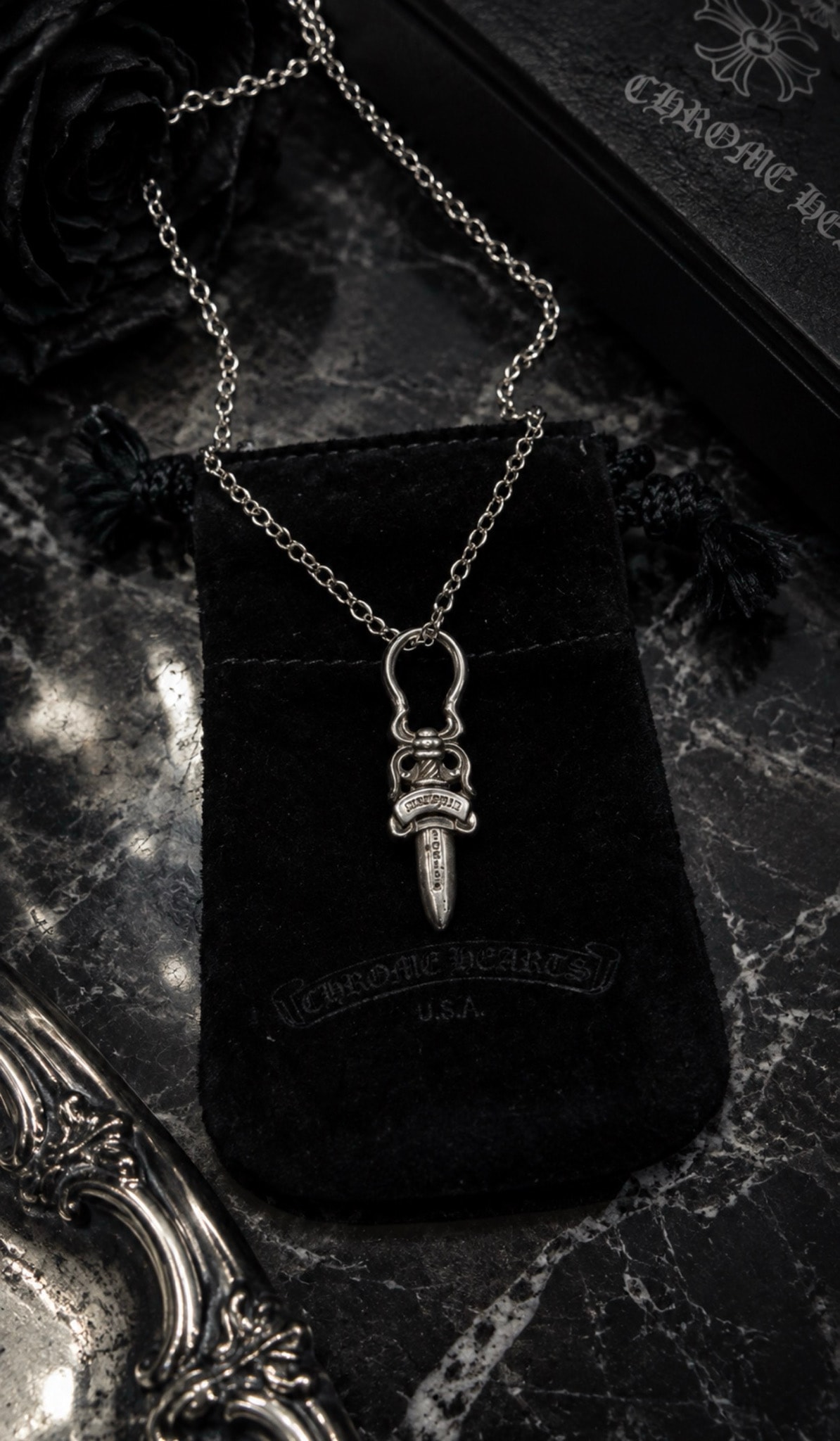 Chrome Hearts #5 Dagger Charm Zip 2 "Silver"