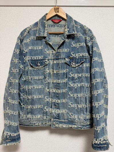 Supreme Frayed Logos Denim Trucker Jacket "Blue"