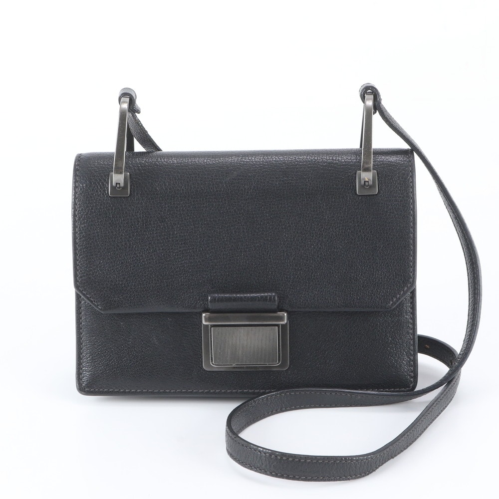 ■極美品 ミュウミュウ ショルダーバッグ レザー