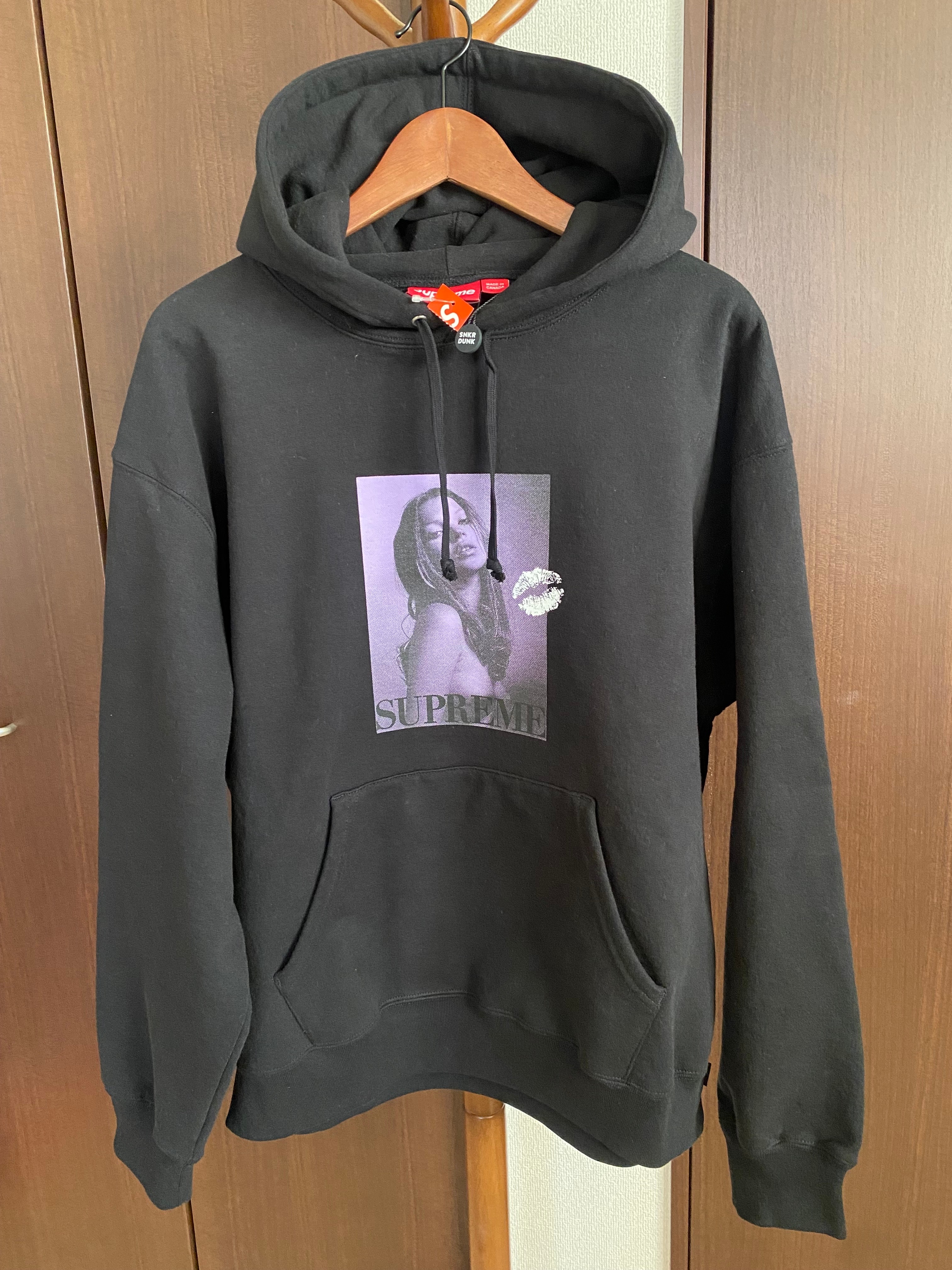 Supreme Kate Moss Hooded Sweatshirt "Black"