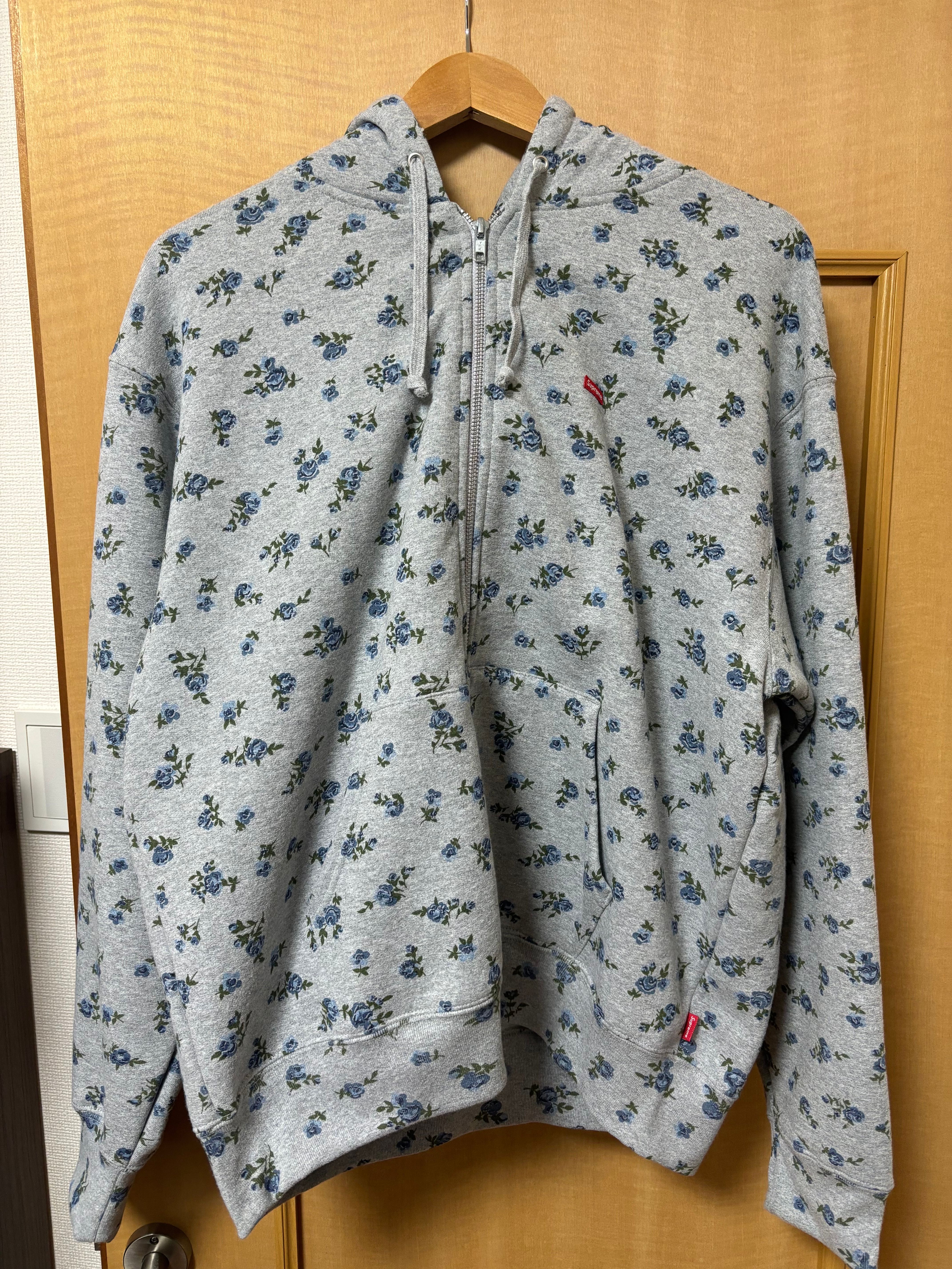 Supreme Small Box Zip Up Hooded Sweatshirt "Flowers"