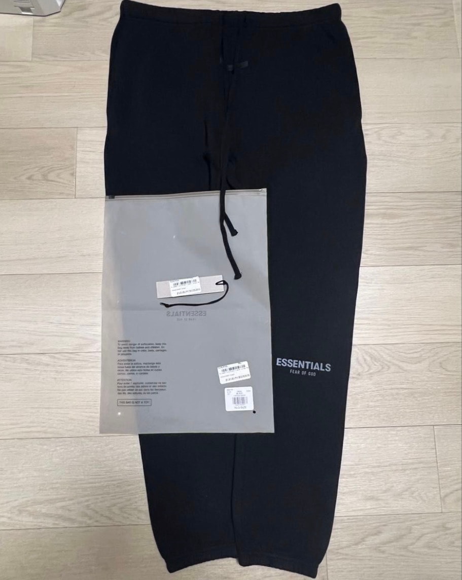 FEAR OF GOD ESSENTIALS SWEATPANT "Stretch Limo"