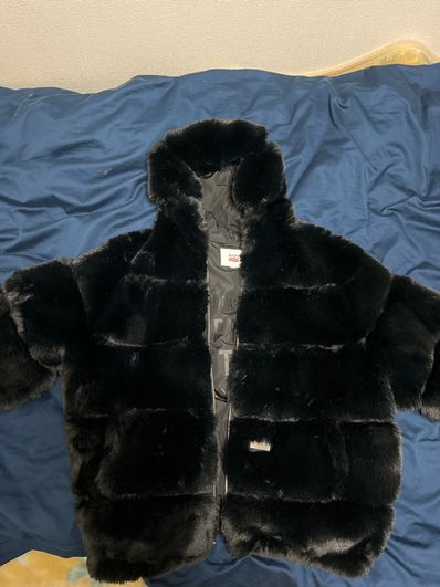 Supreme / WTAPS Faux Fur Hooded Jacket "Black"