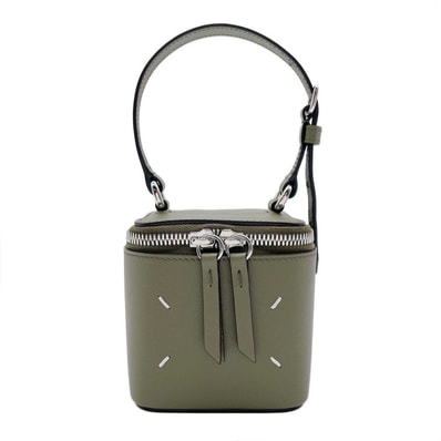 Maison Margiela メゾンマルジェラ MINI BOX BAG ミニボックス ハンドバッグ
キューブ型 ミラー付き SA2VL0012 牛革 カーキ ユニセックス
【中古】