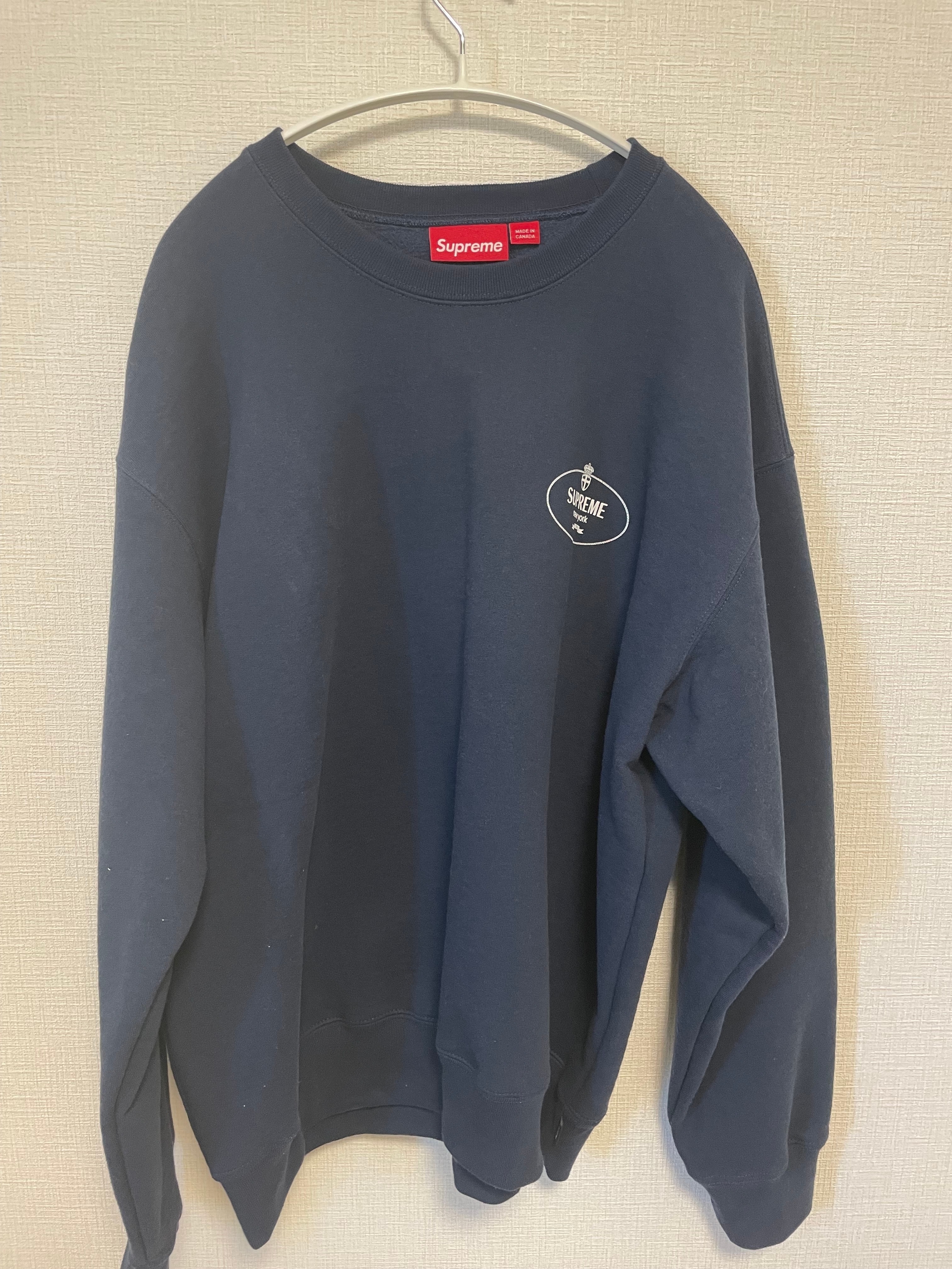 Supreme Crest Crewneck 