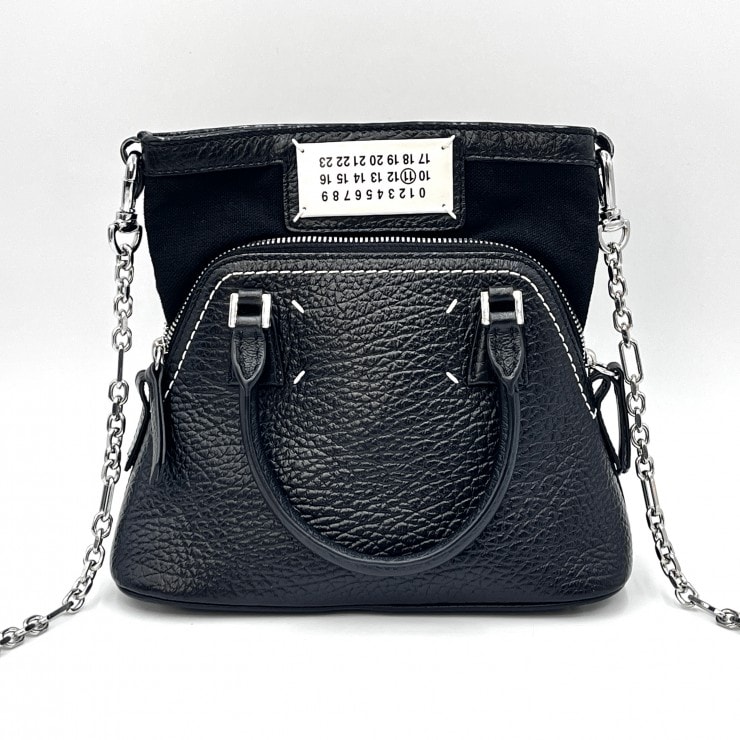 Maison Margiela(メゾンマルジェラ)5AC マイクロ 2WAYハンドバッグ ショルダーバッグ ブラック グレインレザー シルバー金具 レディース S56WG0081【中古】