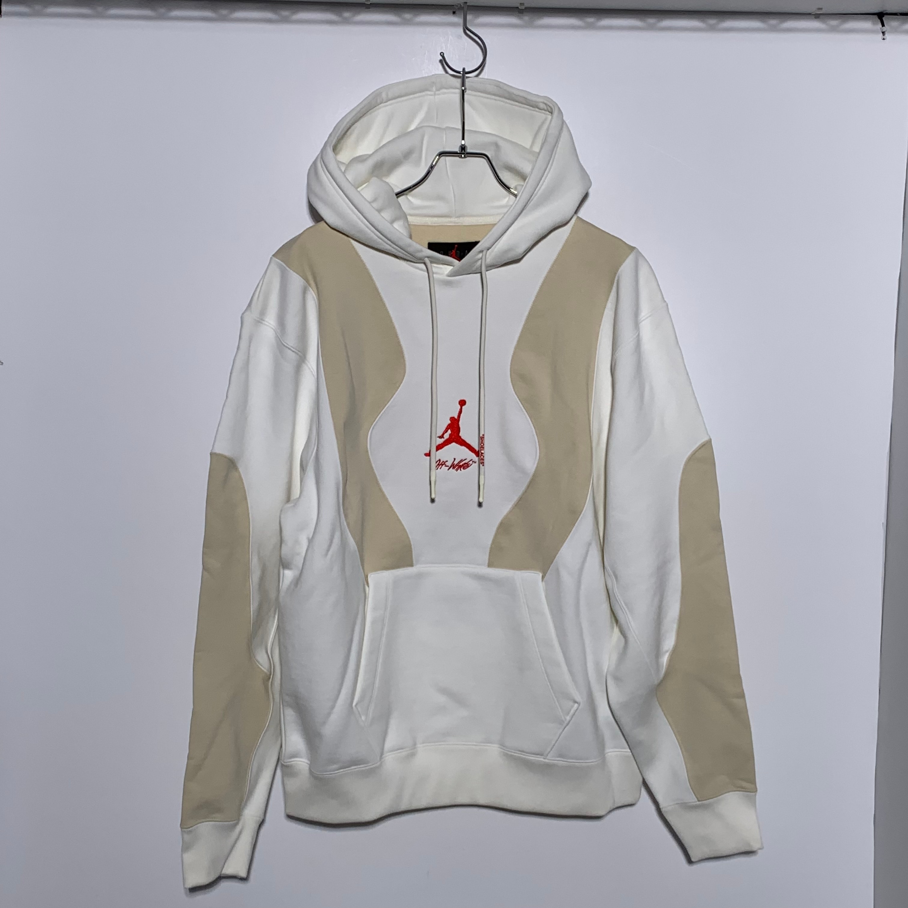 OFF-WHITE / Jordan Hoodie "White"