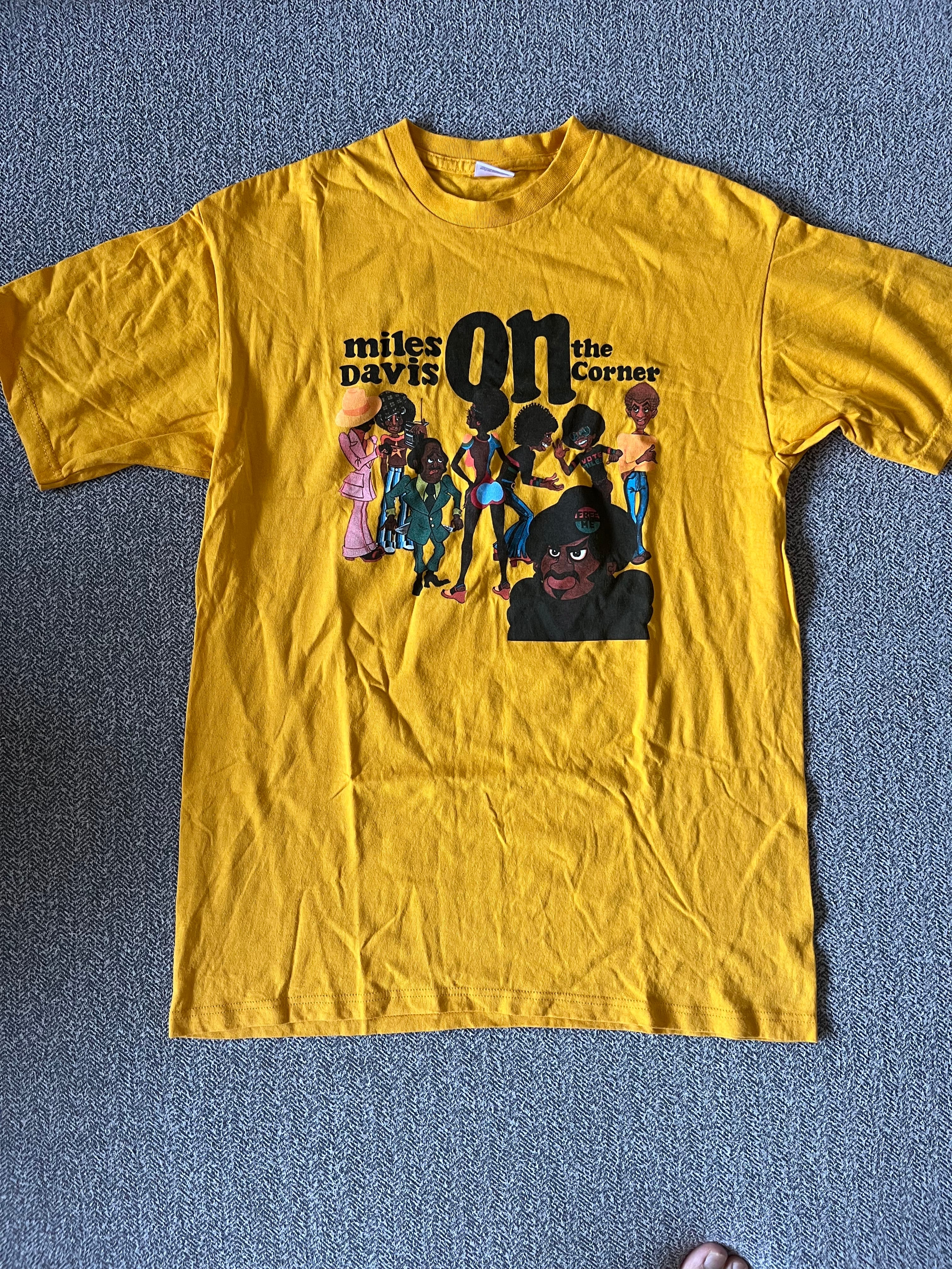 supreme miles davis tee