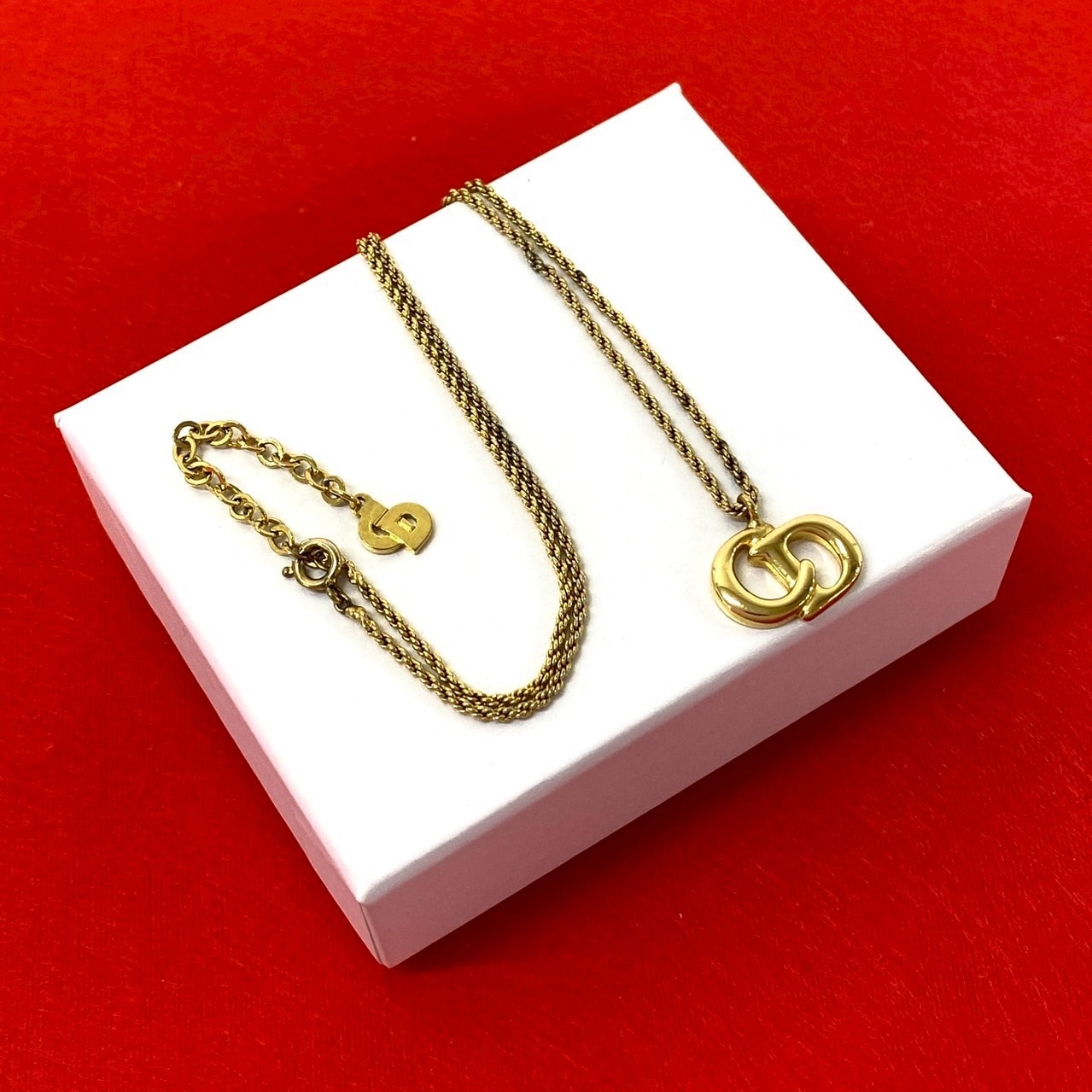 Christian Dior ディオール CD ロゴ モチーフ トップ GP ネックレス ゴールド
 944-2