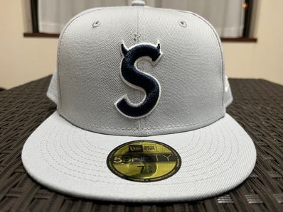 Supreme S Logo New Era "Grey" (22FW)