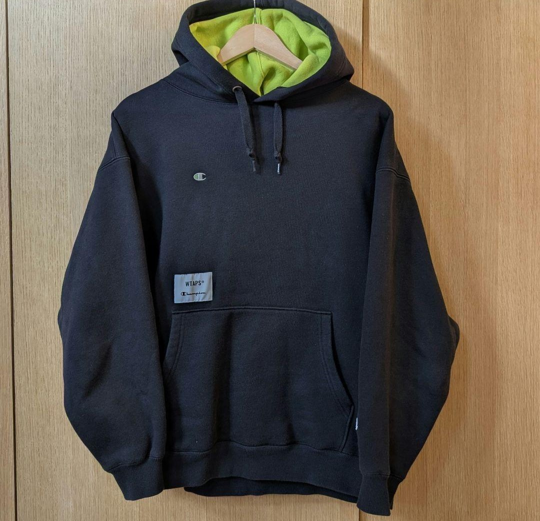 ダブルタップス x チャンピオン アカデミー フーデッド 222HBCHD-CSM04S "ブラック"