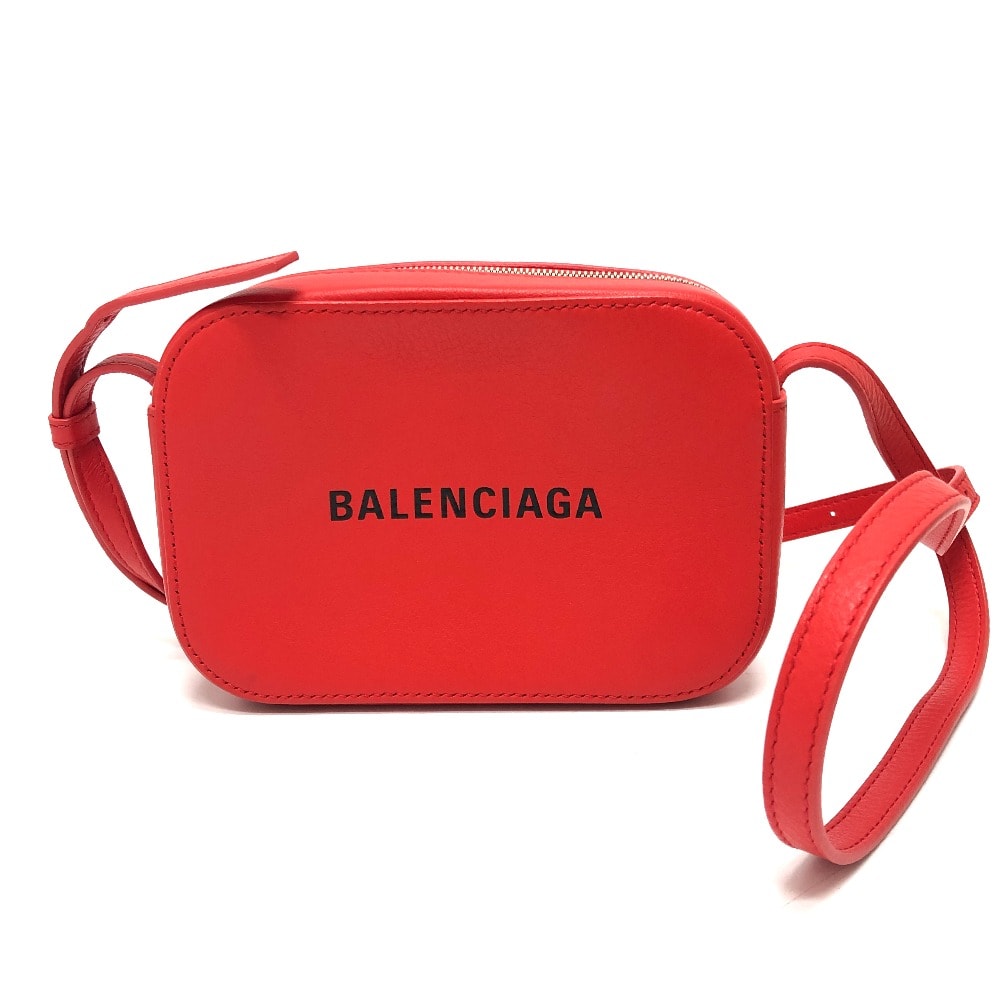 バレンシアガ BALENCIAGA カメラバッグ XS 552372 EVERYDAY エブリデイ 斜め掛け ポシェットバック 斜め掛けバック カバン ショルダーバッグ レザー レッド 美品