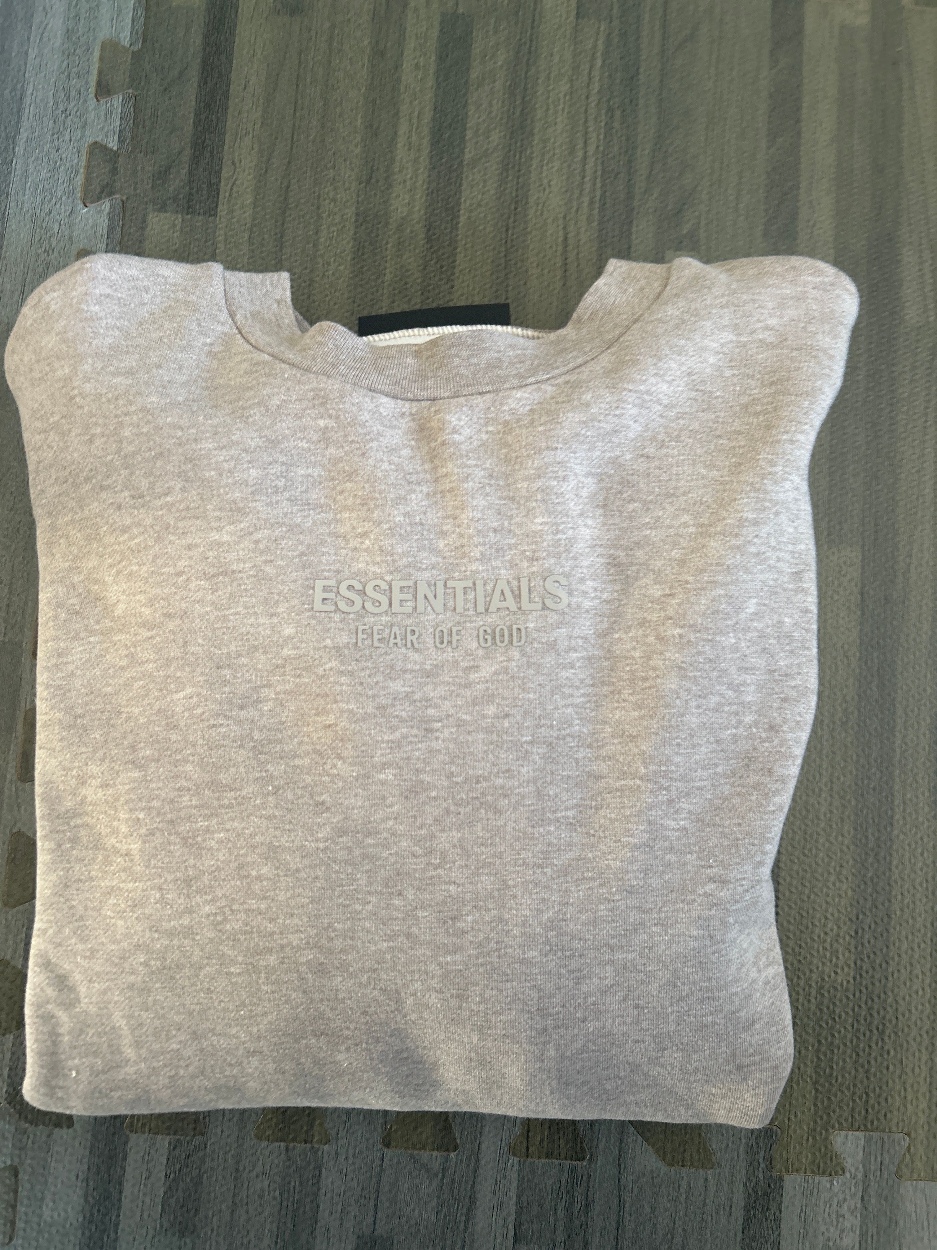 FEAR OF GOD ESSENTIALS Crewneck "Core Heather"