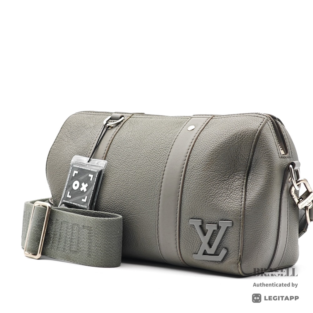 LOUIS VUITTON ルイ・ヴィトン ショルダーバッグ Leather レディース
