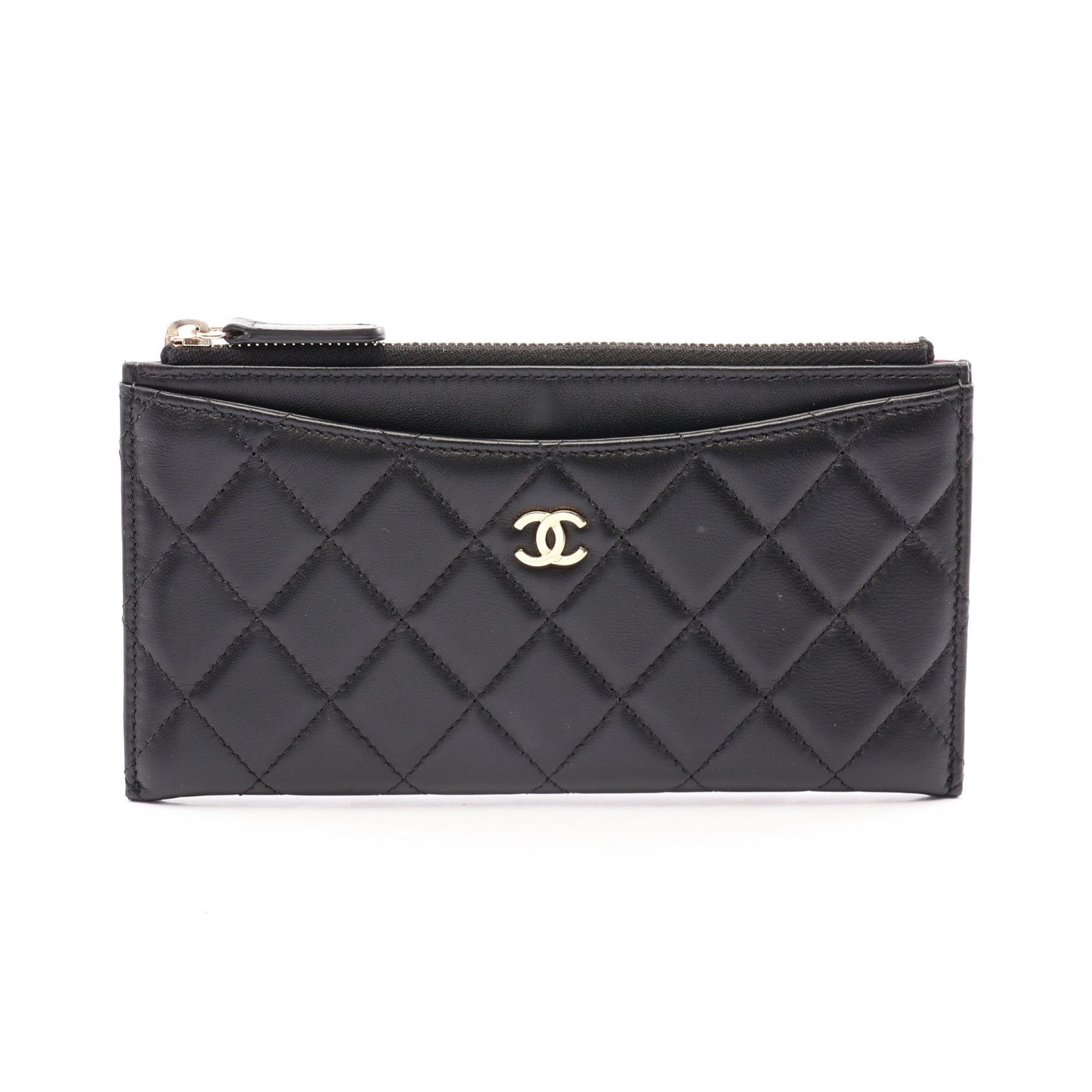 シャネル CHANEL マトラッセ ポーチ バッグ ラムスキン(羊革) レディース ブラック系 【中古】