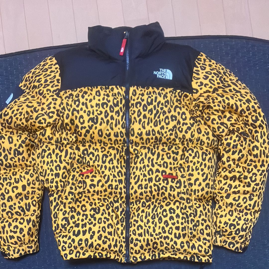 Supreme The North Face Nuptse Down Jacket "Yellow Leopard"