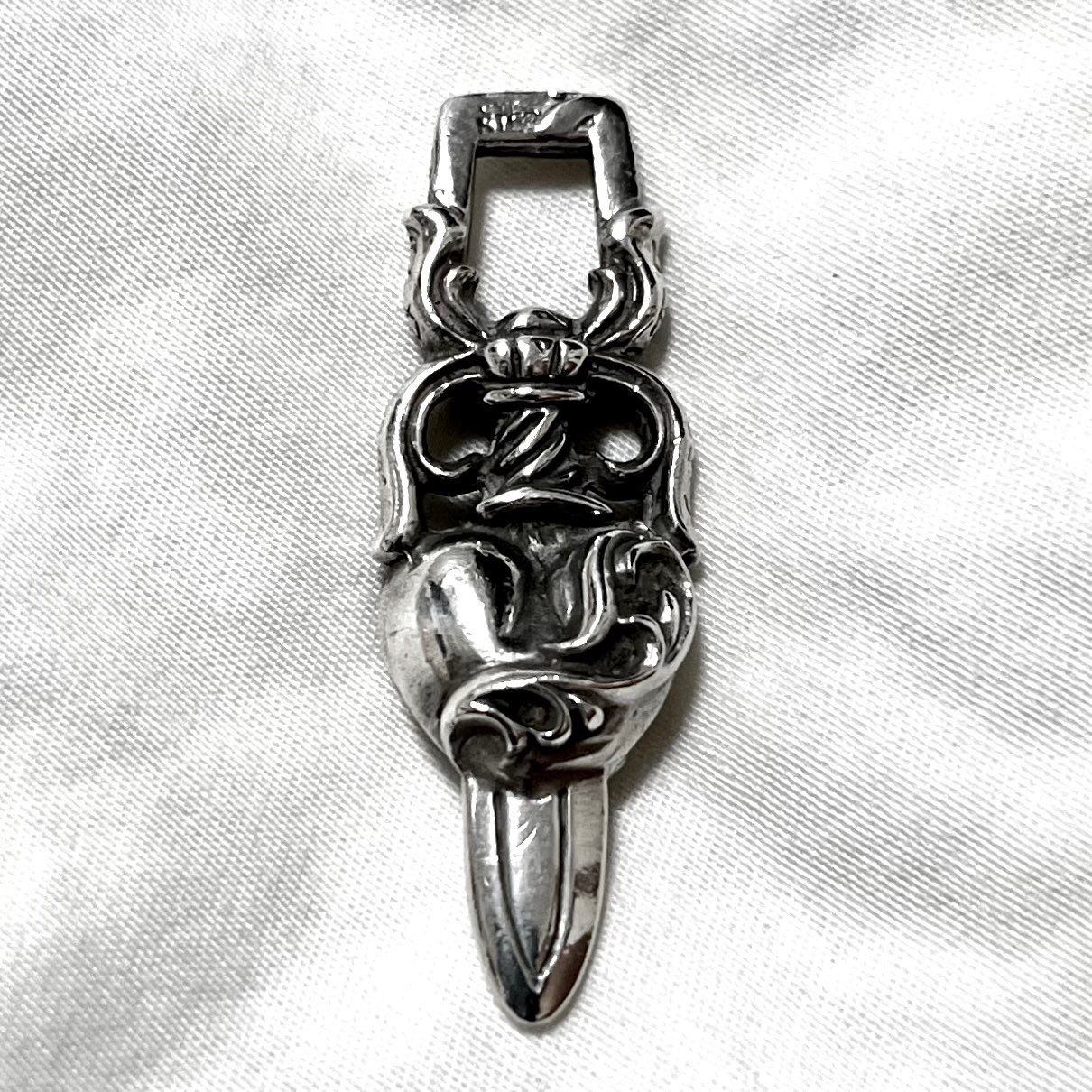 Chrome Hearts Dagger Heart Pendant "Silver"