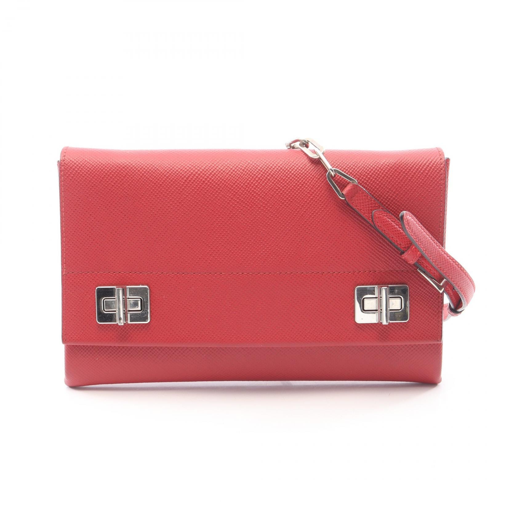 プラダ PRADA ショルダーバッグ バッグ サフィアーノレザー レディース レッド系 【中古】