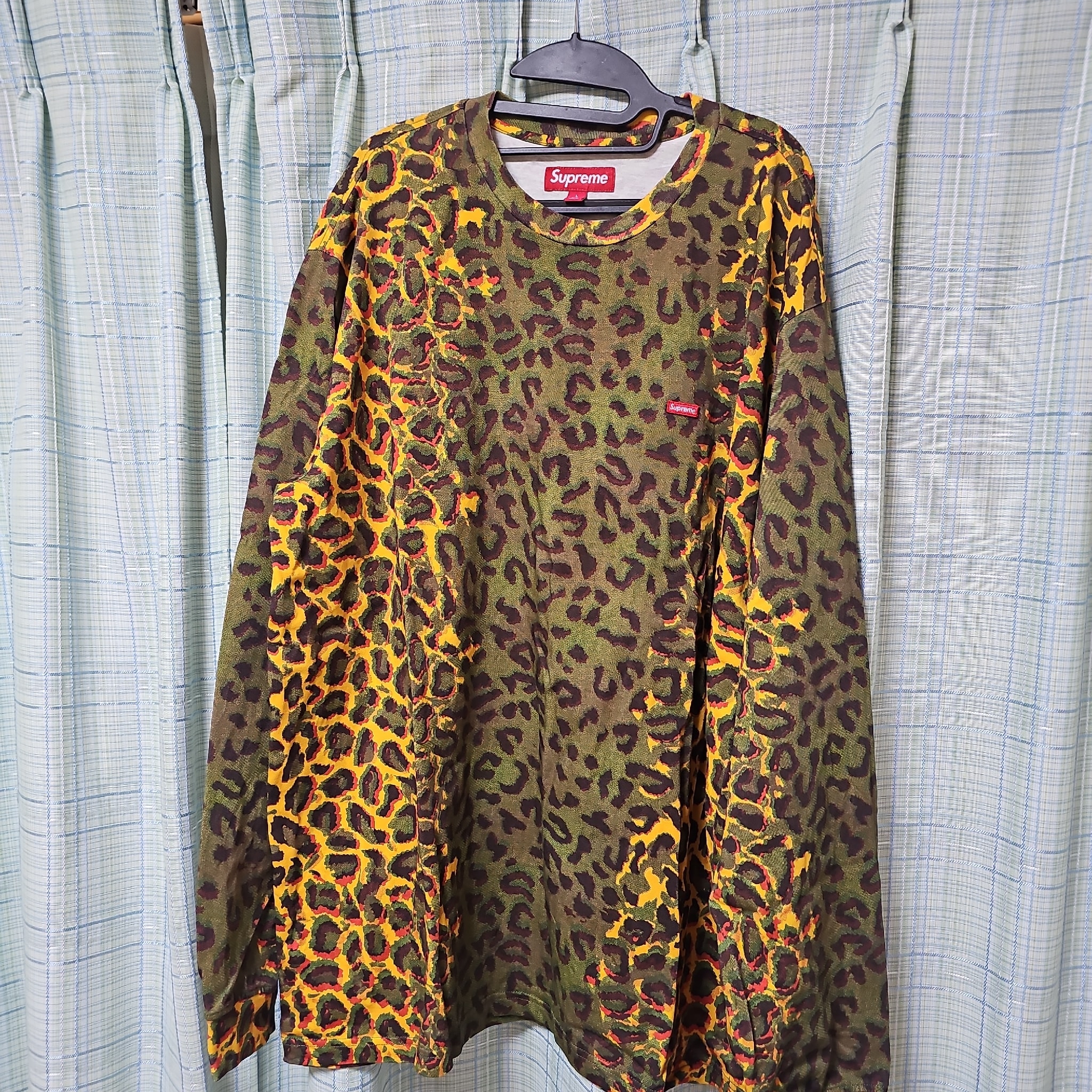Supreme Small Box L/S Tee "Cheetah" (24FW)