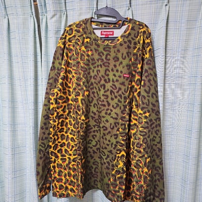 Supreme Small Box L/S Tee "Cheetah" (24FW)