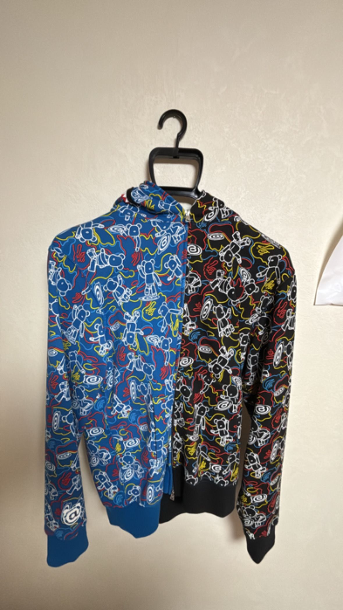 A BATHING APE BE@RBRICK CAMO BE@R SHARK FULL ZIP HOODIE "Multi"