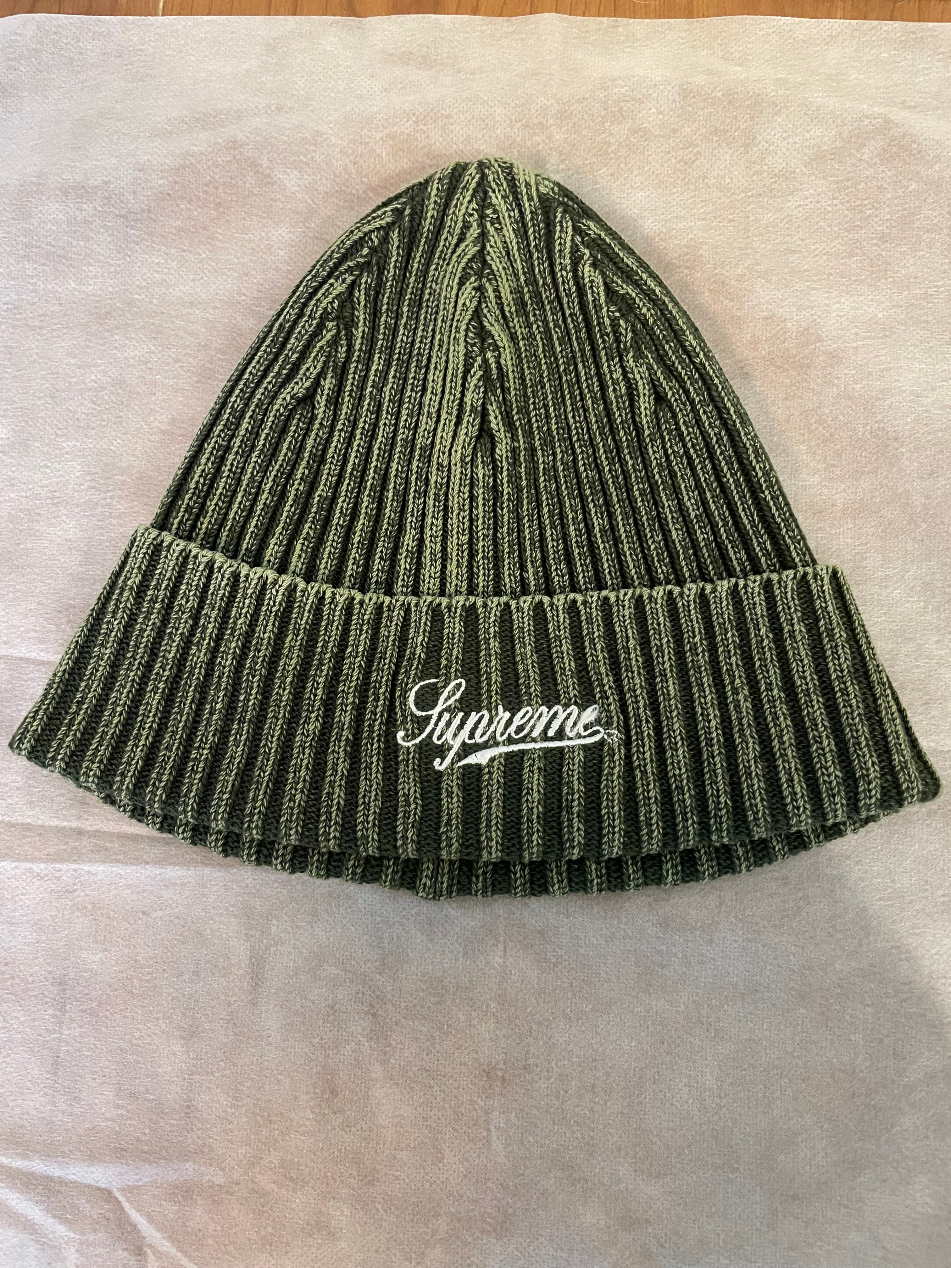 Supreme Old English Printed Beanie (26SS) 