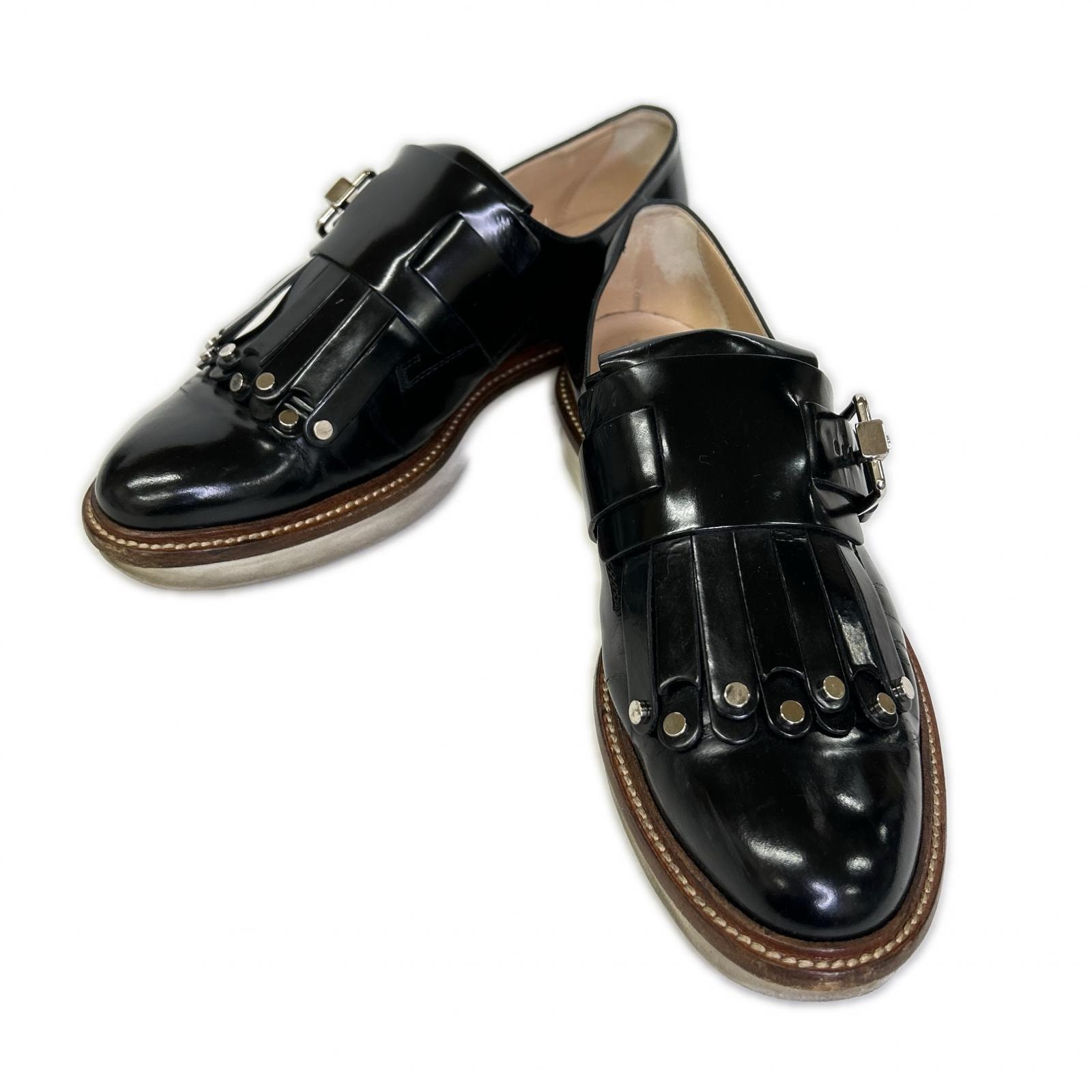 トッズ スタッズ キルト モンクストラップ パテント ローファー 37