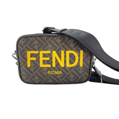 フェンディ FENDI レザー カメラケース ズッカ ショルダーバッグ【中古】