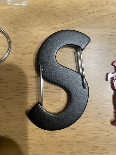 Supreme / Nite Ize S Logo Keychain Supreme / Nite Ize S Logo Keychain