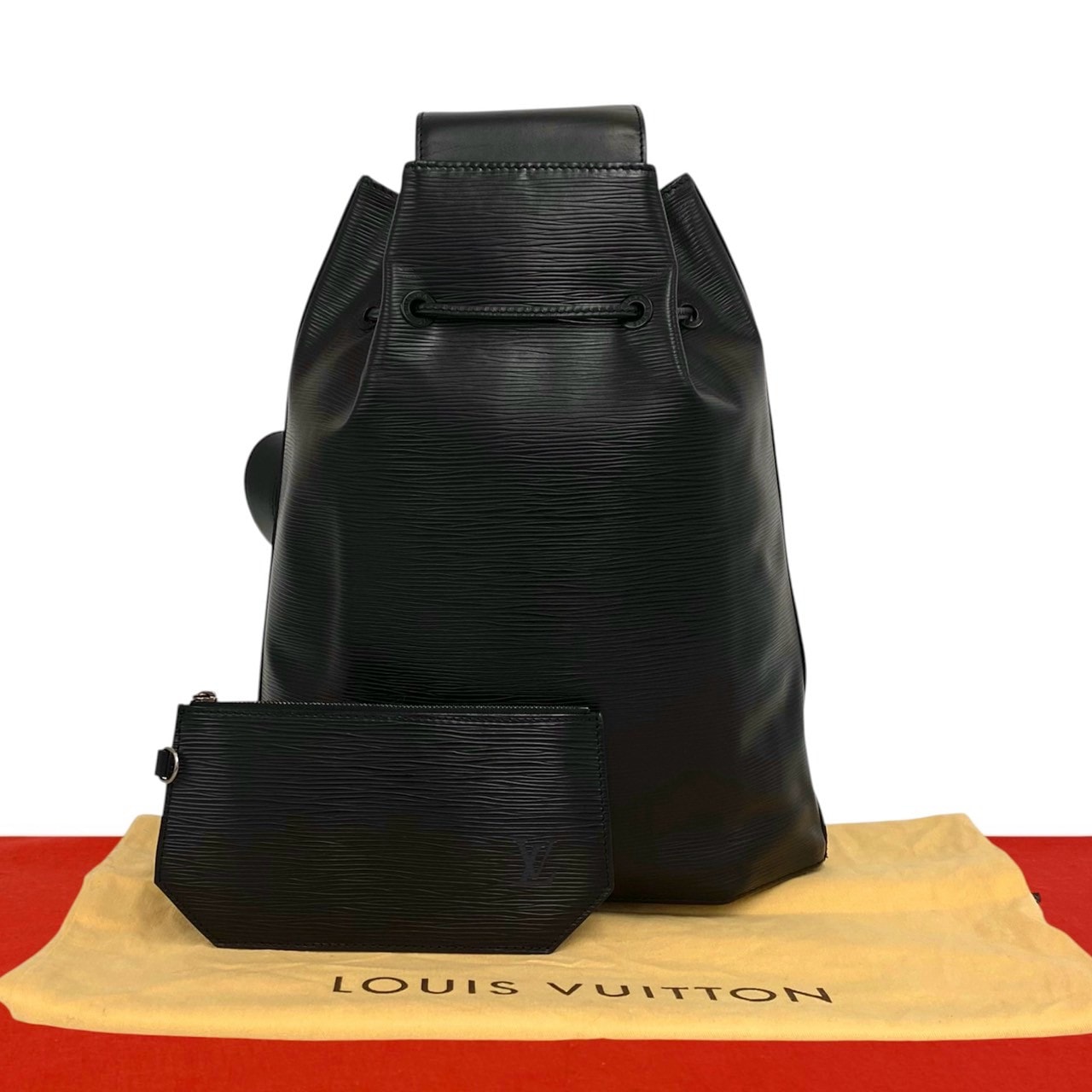 LOUIS VUITTON ルイヴィトン サックアド エピ レザー ショルダーバッグ ノワール ブラック
 15640