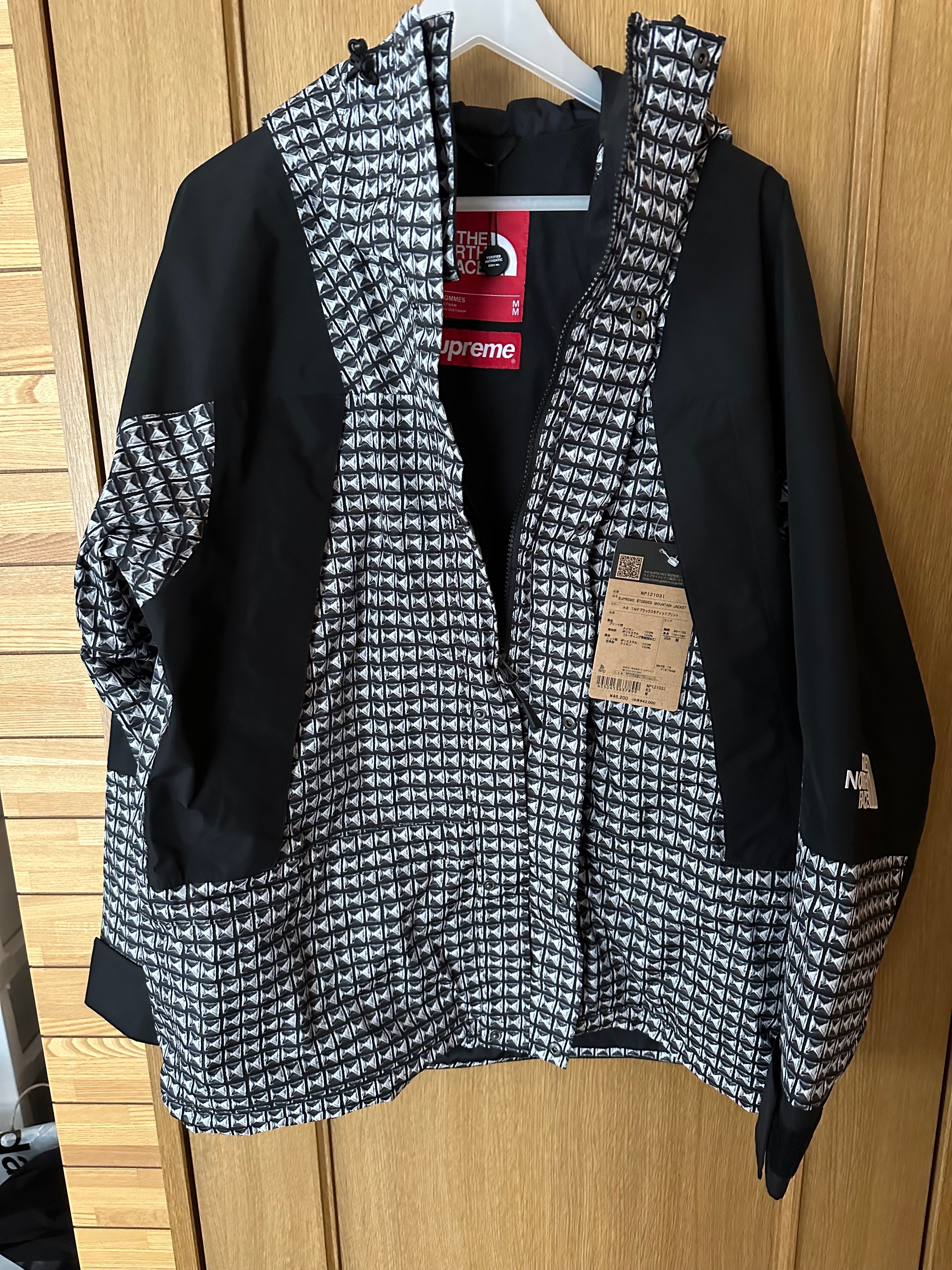 Supreme x The North Face Studded Mountain Light Jacket "Black"