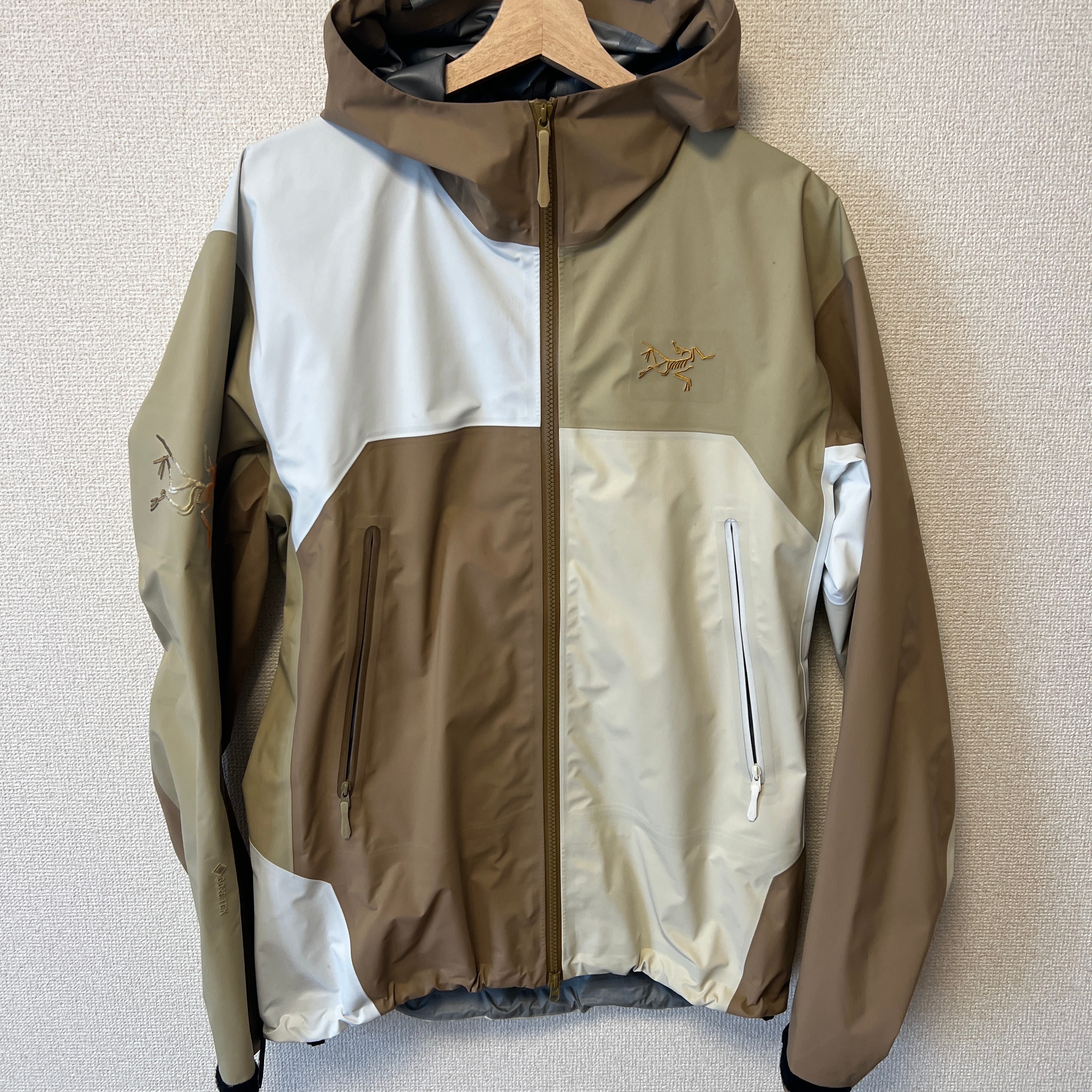 ARC'TERYX x BEAMS Beta Jacket "Nagomi"