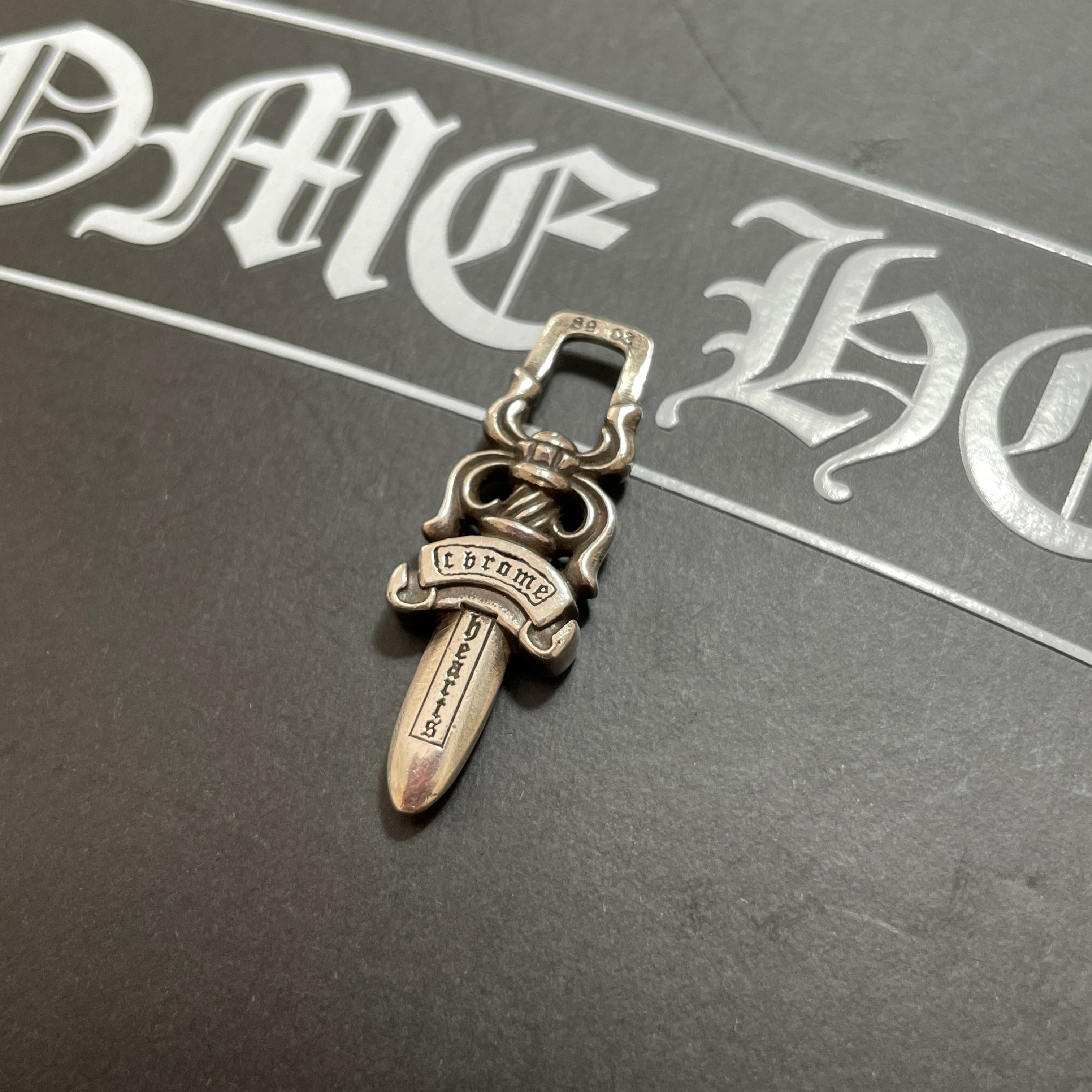 Chrome Hearts #5 Dagger Charm Zip 1 "Silver"