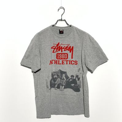 STUSSY 1980 ATHLETICS TEE GRAY