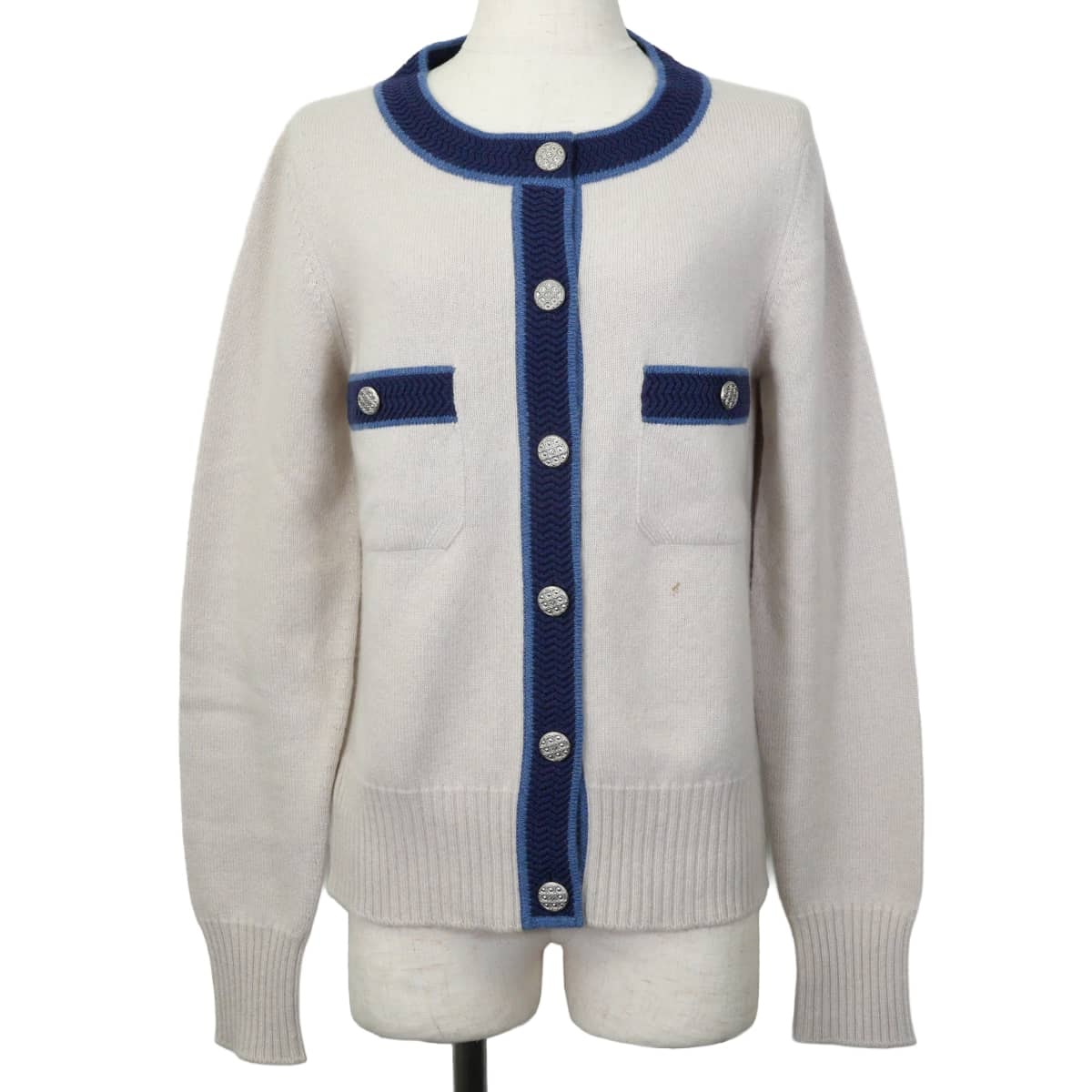 CHANEL シャネル カーディガン ココマーク メタルボタン付き ニット アイボリー/ブルー カシミヤ #38 シルバー金具 P45335 新品同様【中古】