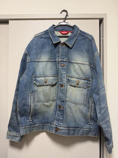 Supreme Distressed Selvedge Trucker Jacket "Washed Indigo"