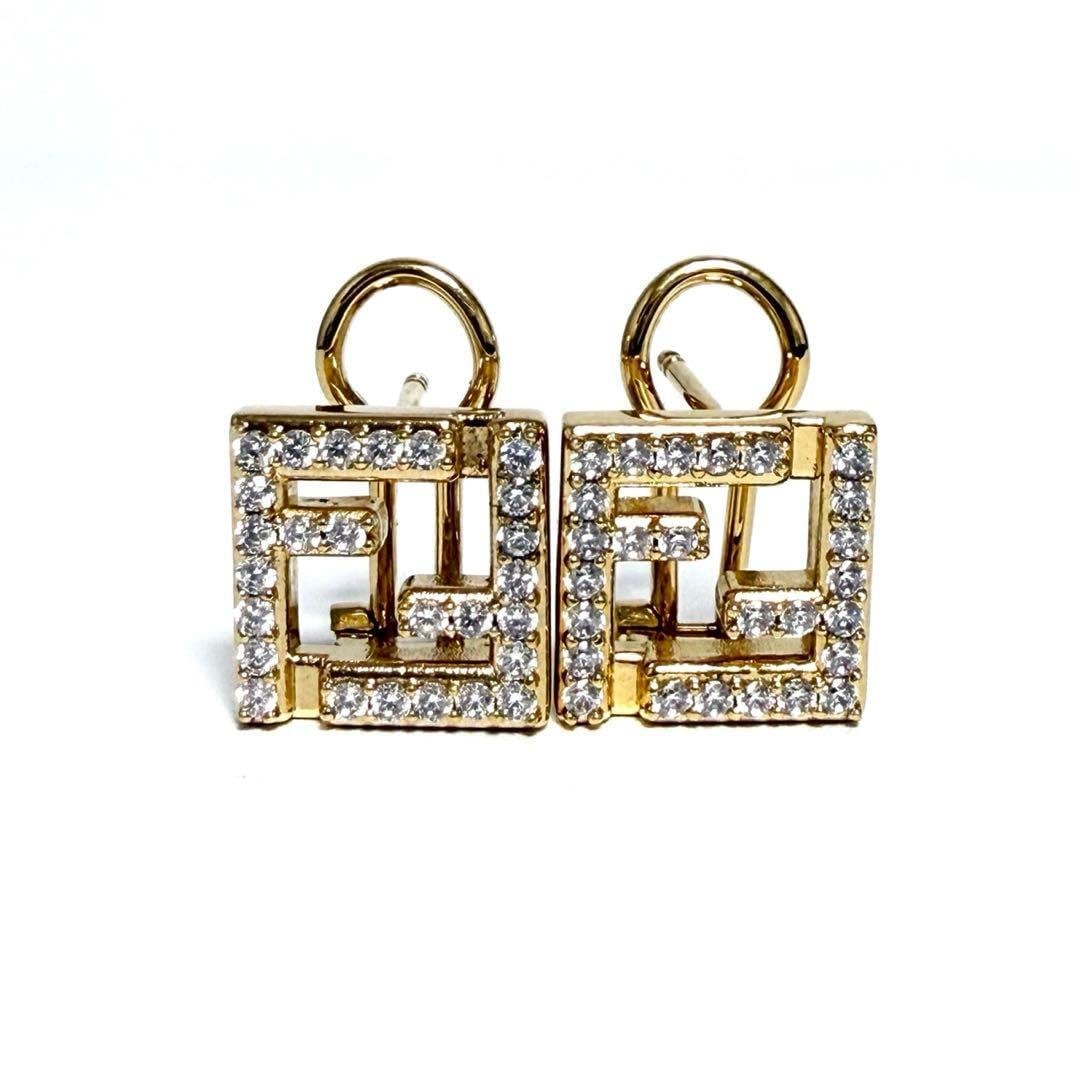 【超美品・希少】フェンディ レディース フォーエバー スタッド クリップ ピアス