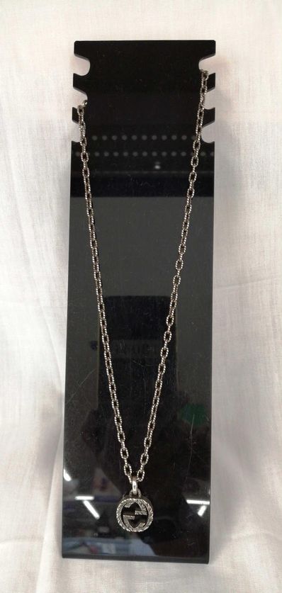 GUCCI Interlocking G Pendant Necklace