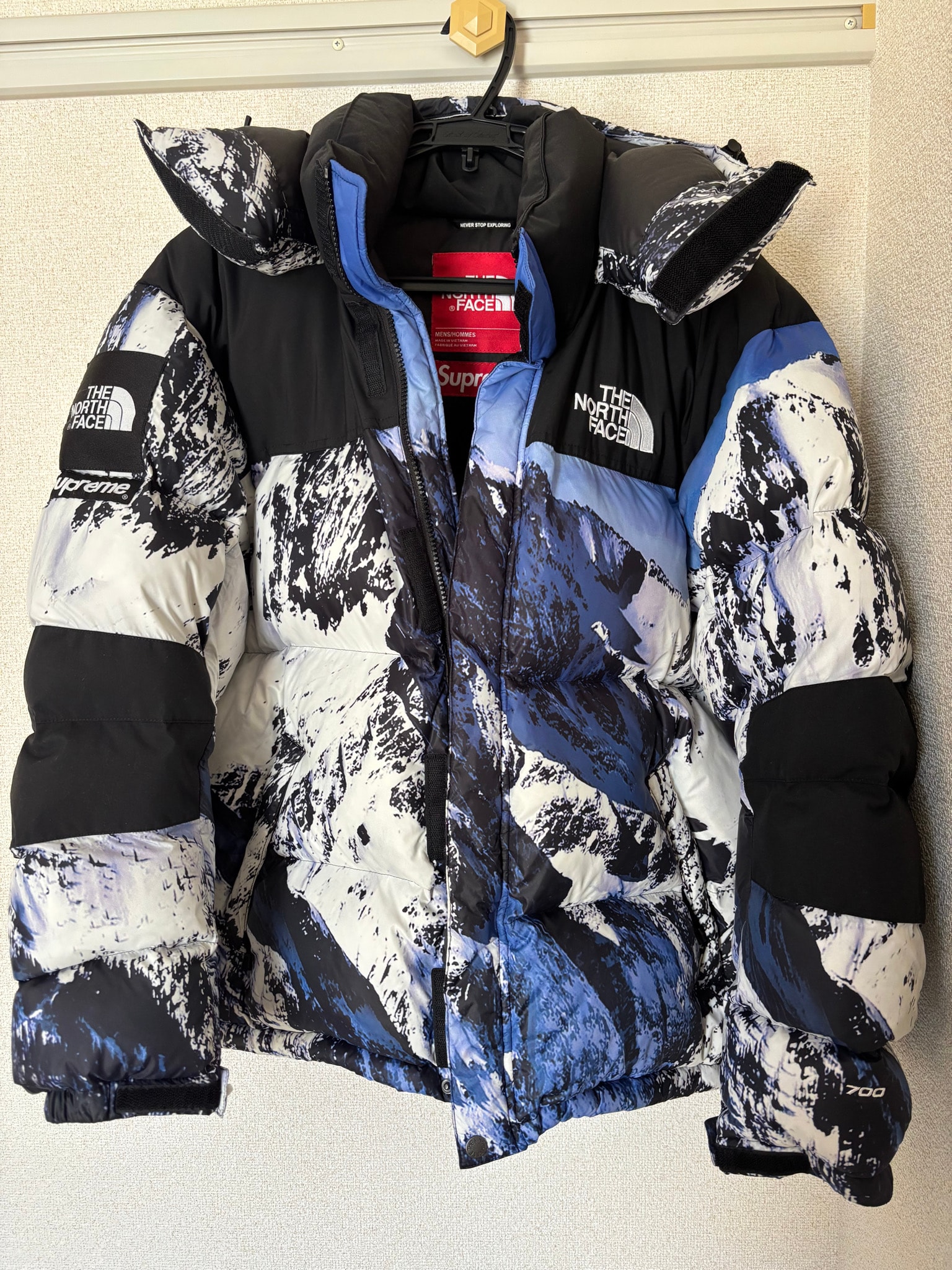 Supreme x The North Face Mountain Baltoro Jacket "Blue"
