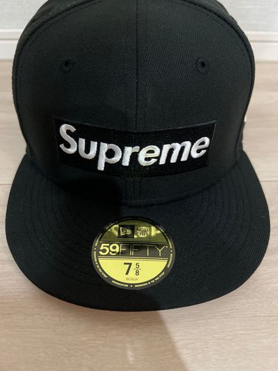 Supreme Money Box Logo New Era "Black"