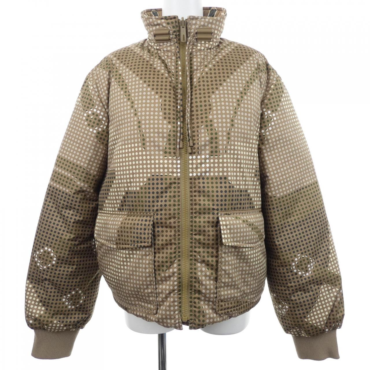 エルメス HERMES LA PROMENADE DU MATIN 2H0153D5 ダウンジャケット
