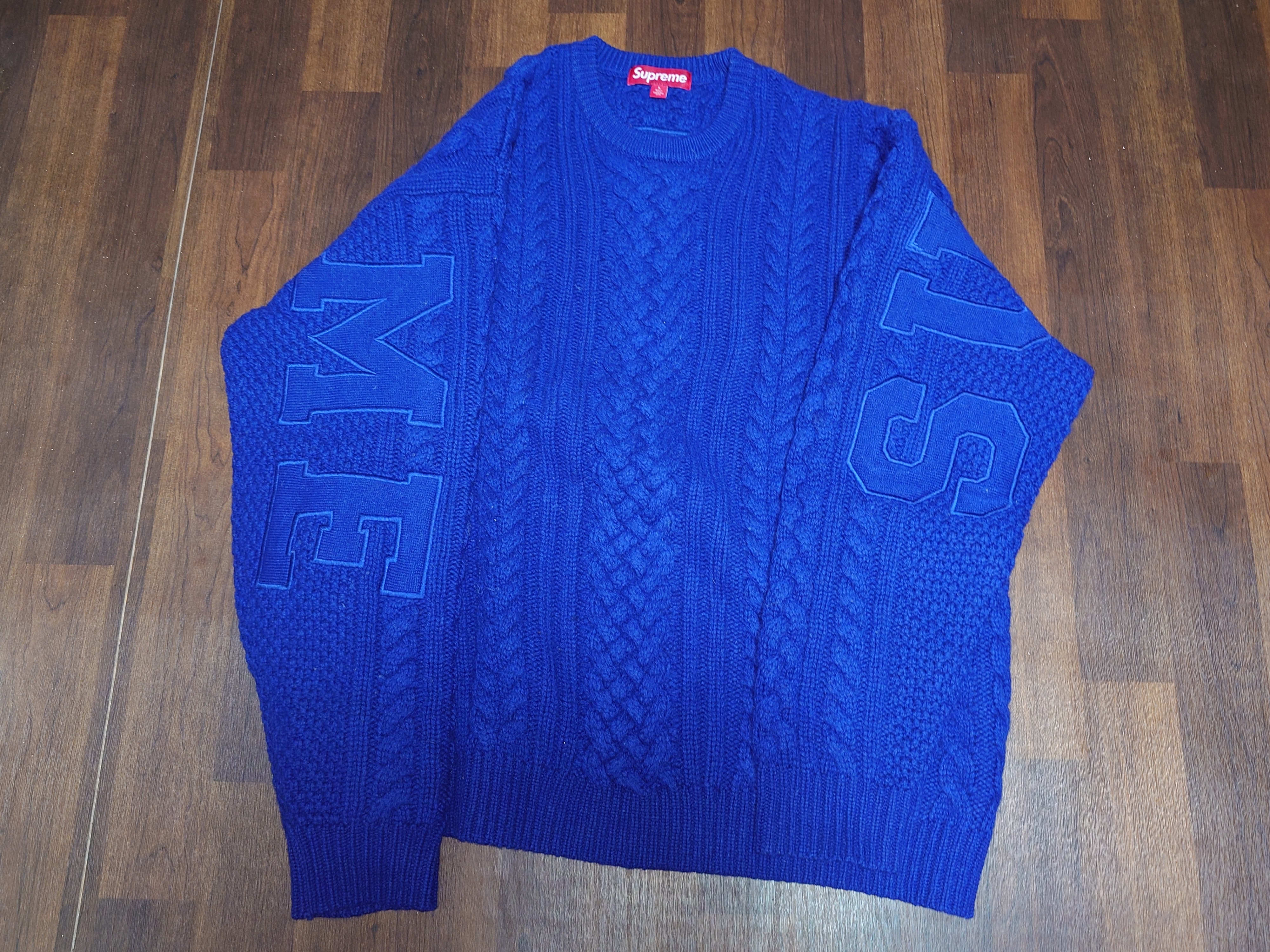 Supreme Applique Cable Knit Sweater "Navy"