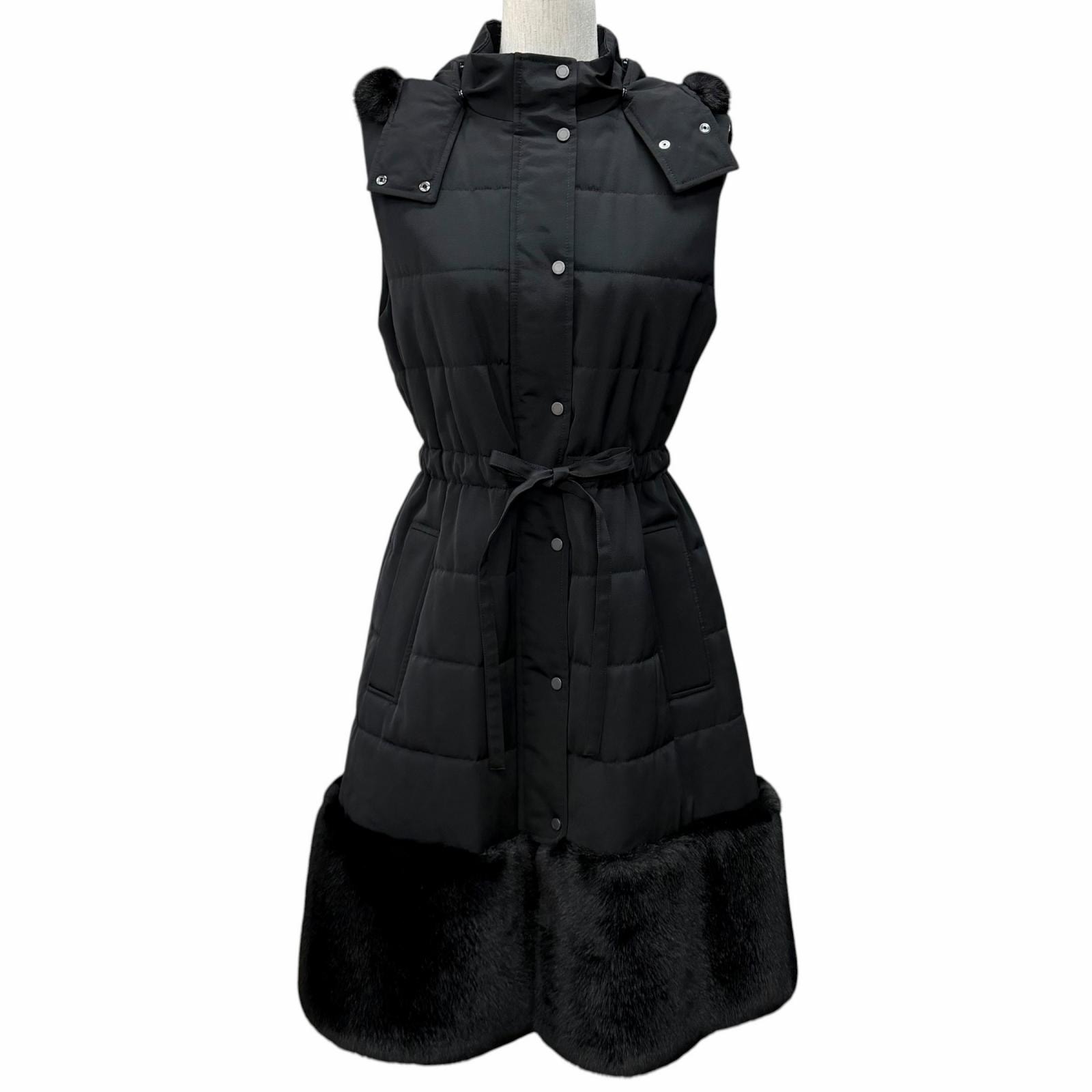 極美品 フォクシー ニューヨーク ベスト 38 38933-MACFN106T