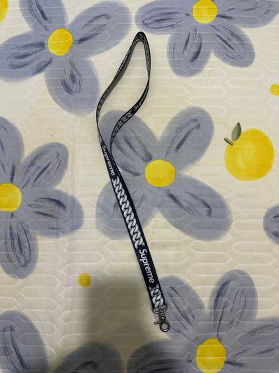 Supreme Cuban Links Lanyard Supreme Cuban Links Lanyard