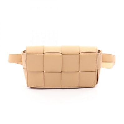 ボッテガヴェネタ BOTTEGA VENETA カセット ベルトバッグ マキシイントレチャート ウエストバッグ ボディバッグ バッグ レザー メンズ レディース ベージュ系 668572 【中古】