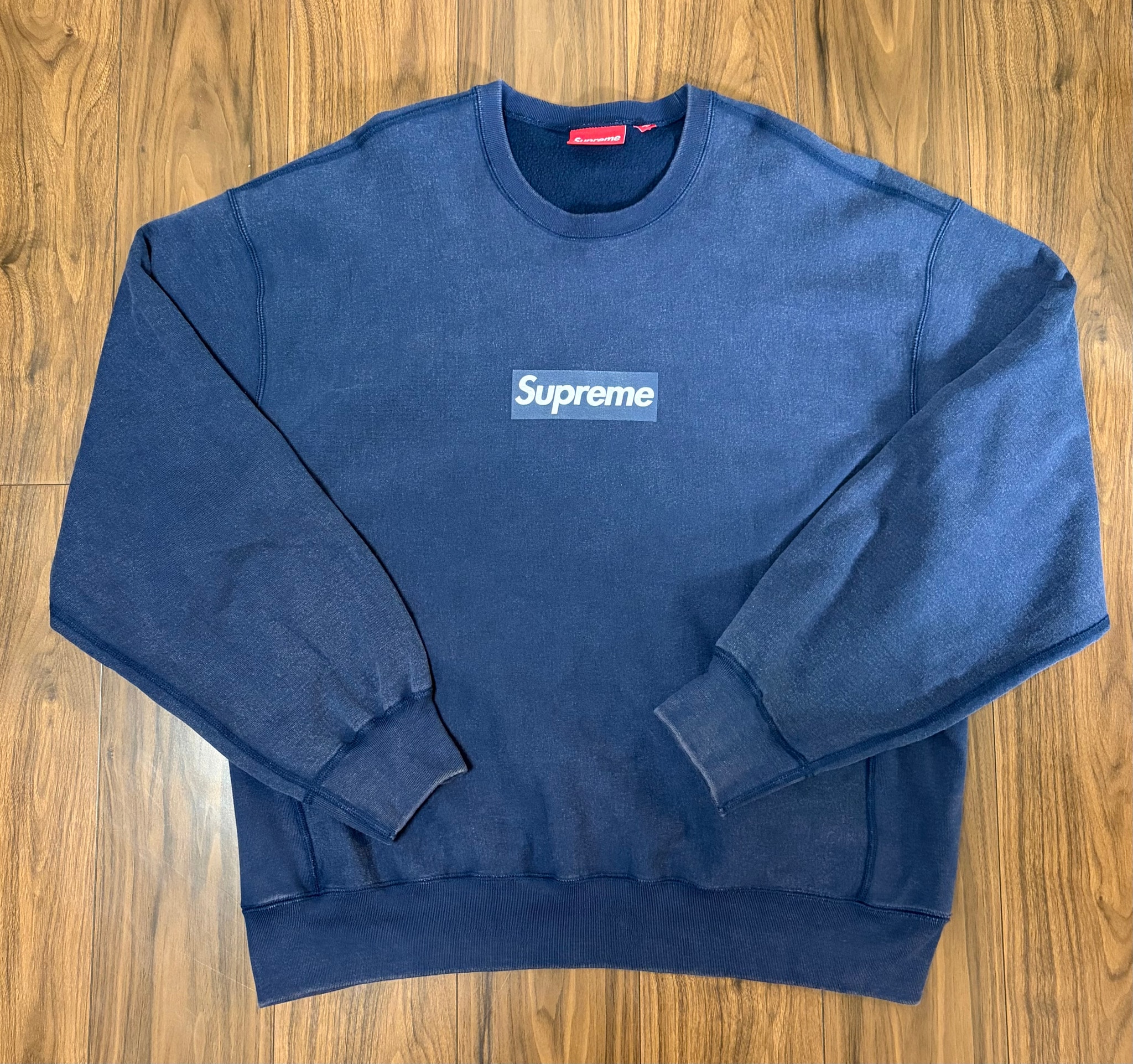Supreme Washed Box Logo Crewneck "Navy"