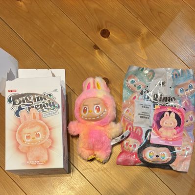 POP MART THE MONSTERS (LABUBU) Big into Energy Series Plush Pendant LOYALTY