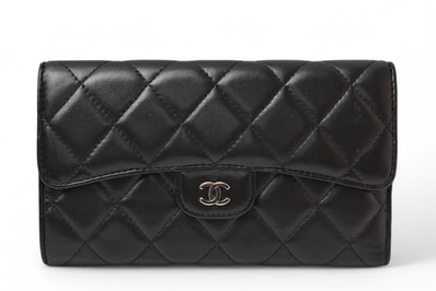 シャネル 財布 三つ折り CHANEL 財布 A31506 タイムレスクラシック マトラッセ/ラムスキン ブラック【中古】