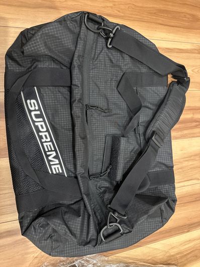 Supreme Duffle Bag 2023FW "Black"